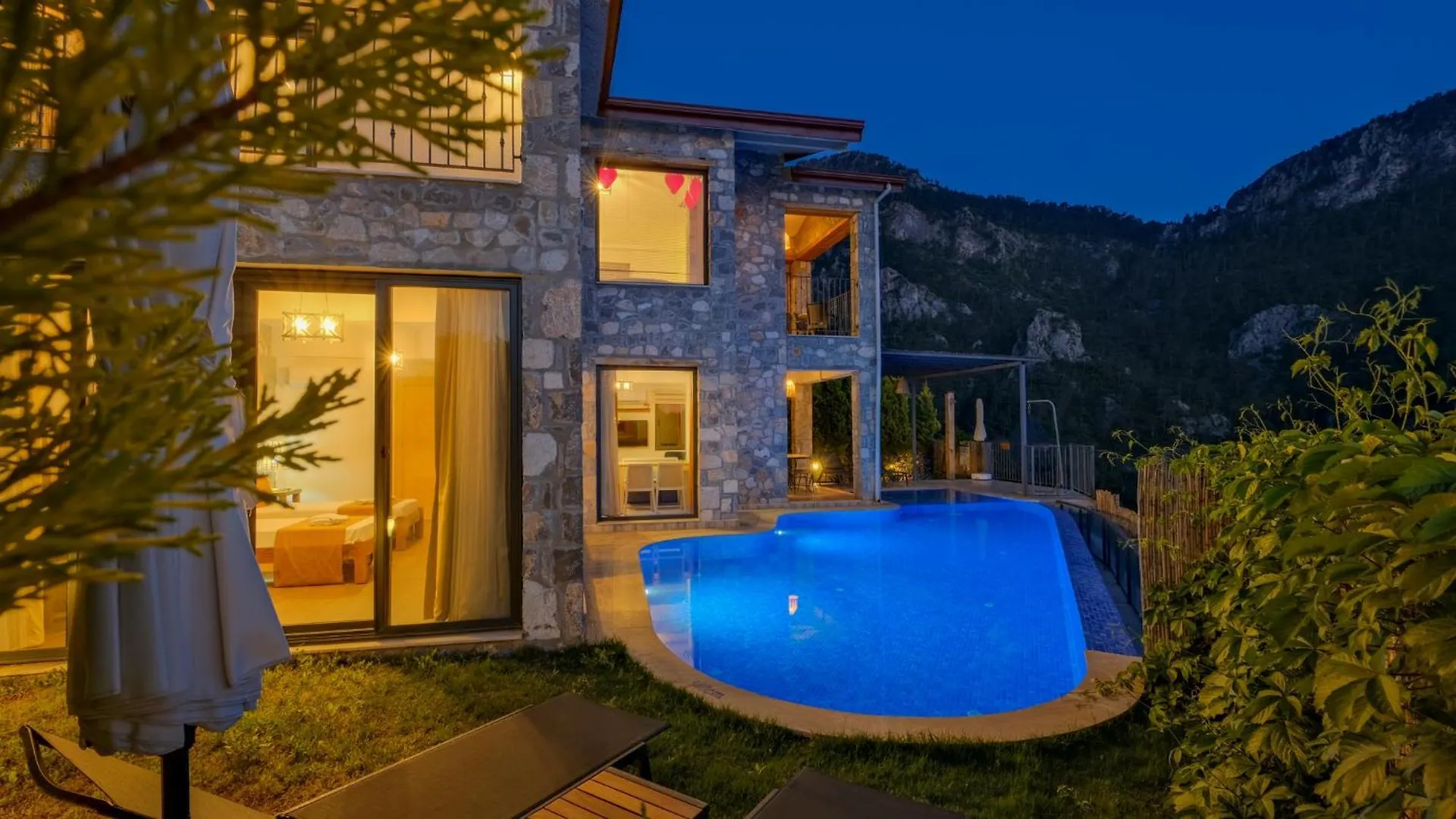 Villa Pine location